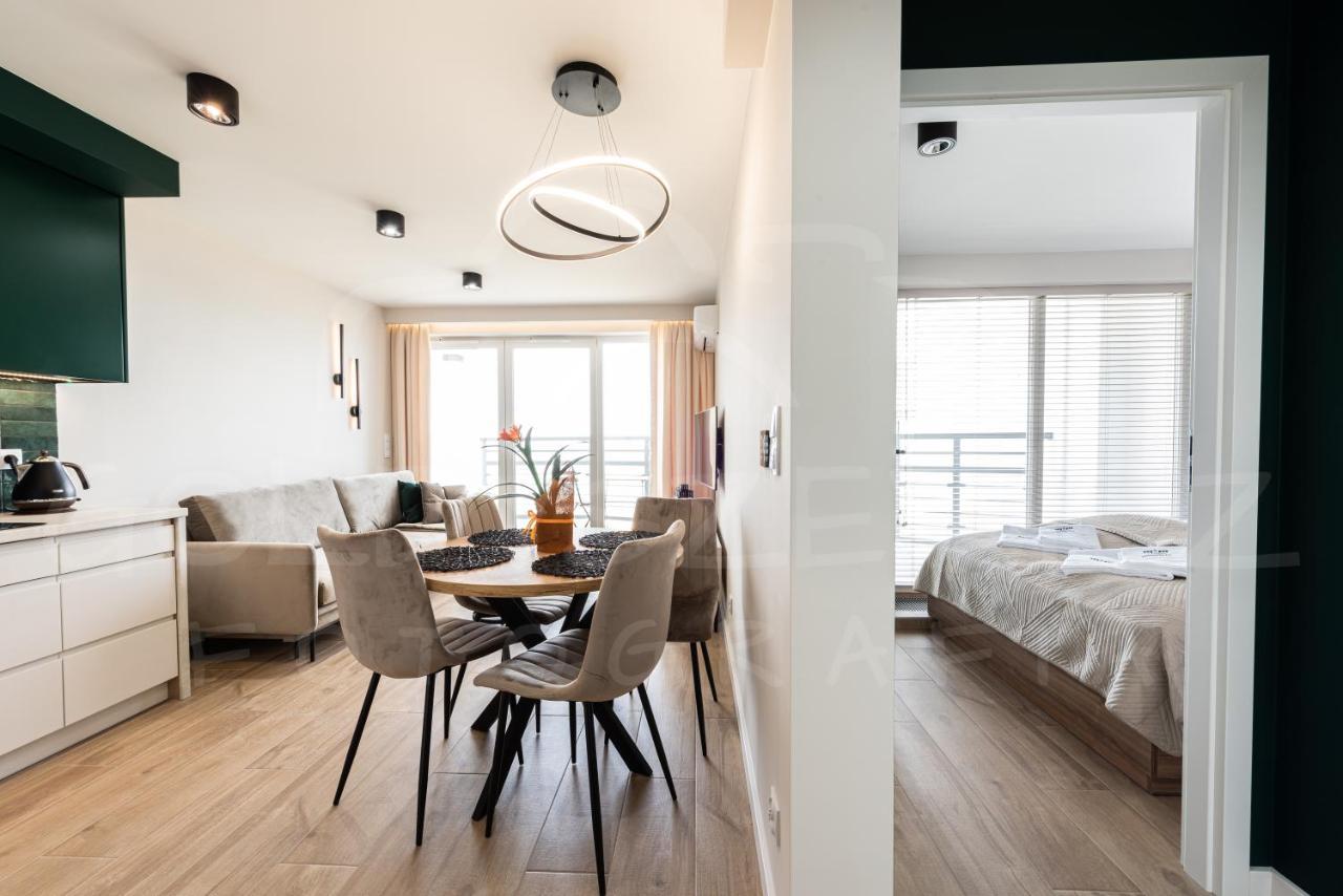 M&M Apartament Дзивновек Екстериор снимка