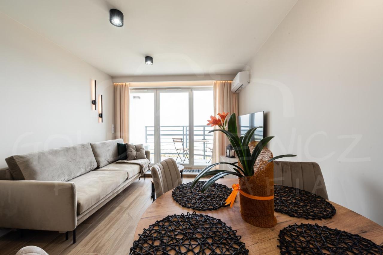 M&M Apartament Дзивновек Екстериор снимка